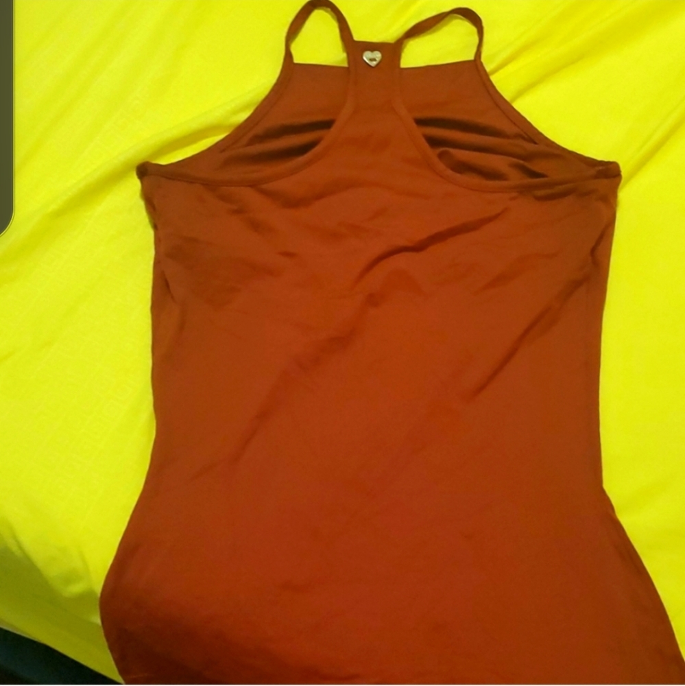 Orange large studio F